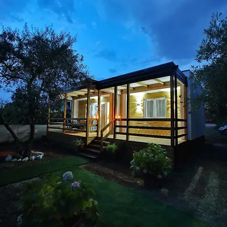Vakantiehuis Mobile Homes Olive And Sea