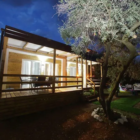 Mobile Homes Olive And Sea Bibinje