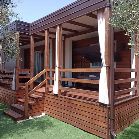 Mobile Homes Olive And Sea Holiday home Bibinje