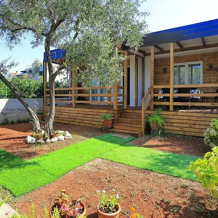 Mobile Homes Olive And Sea * Bibinje